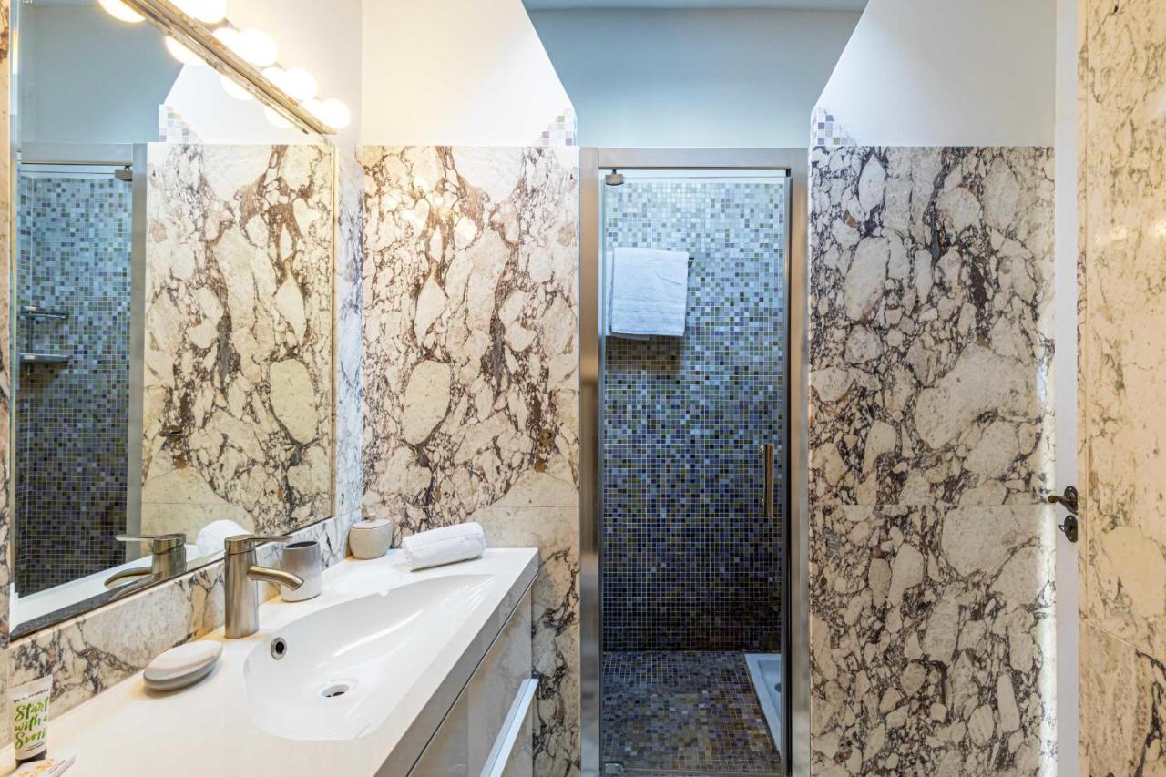 Renovated Duplex - Cannes Croisette Golden Square Appartement Buitenkant foto